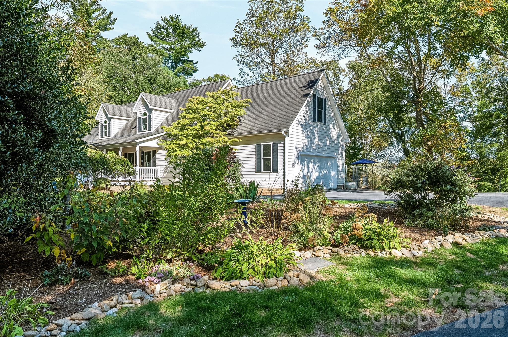 2122 N Rugby Road