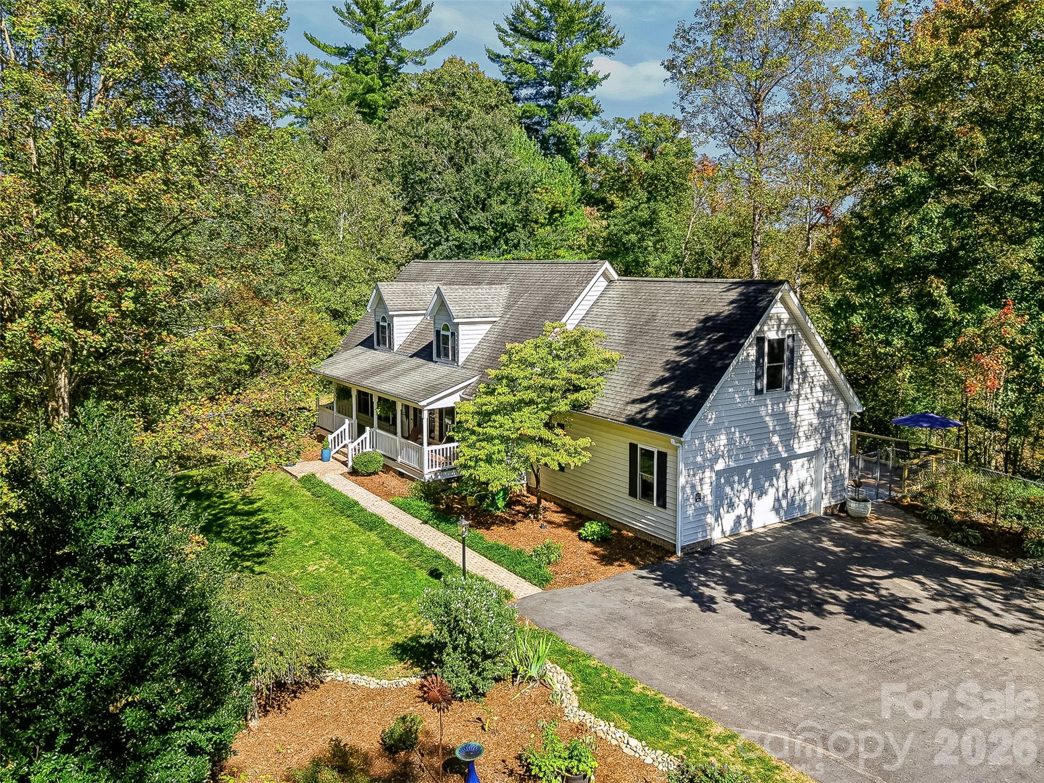 2122 N Rugby Road