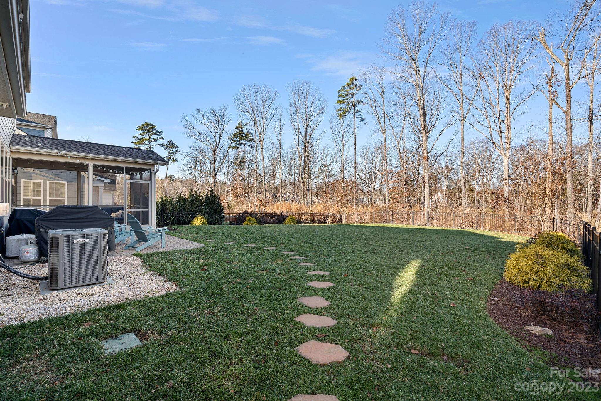 Davidson East - Residential