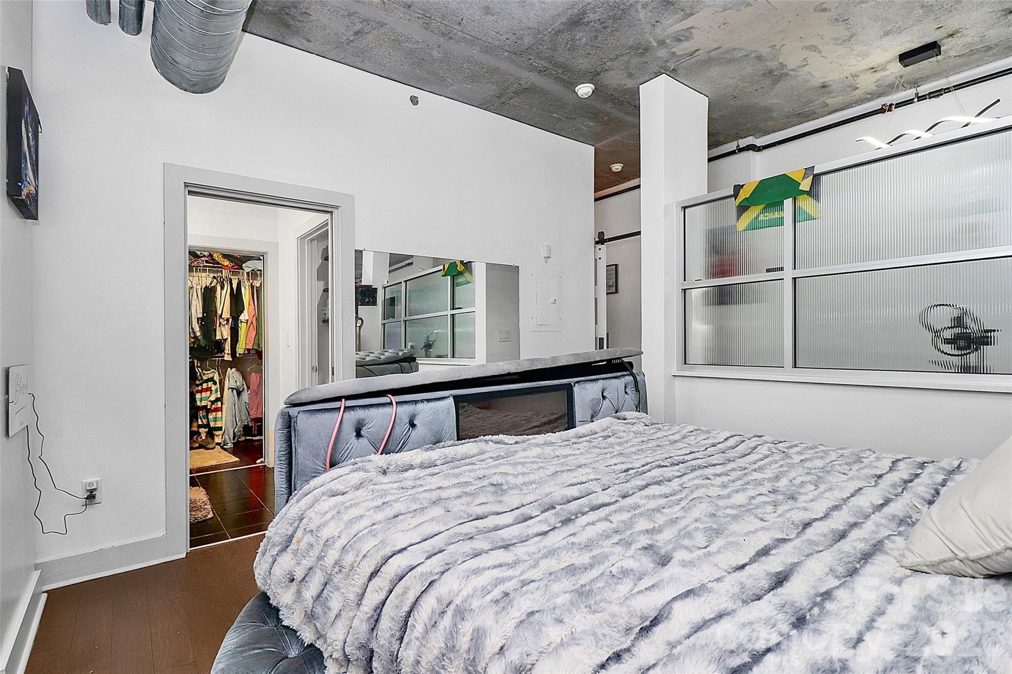 Courtside - Residential