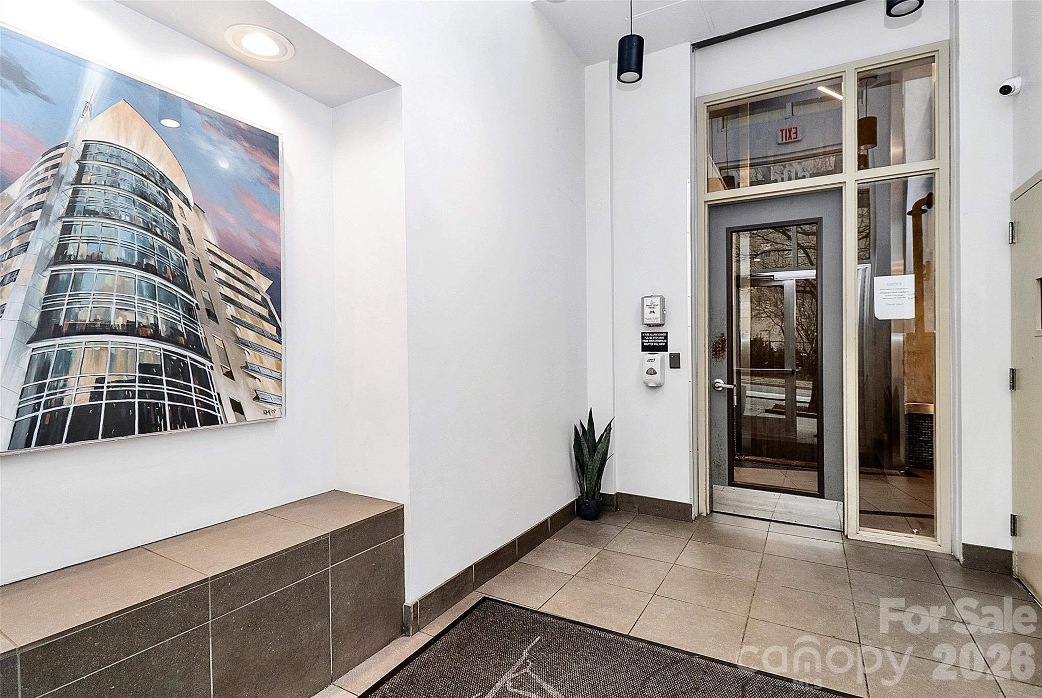 Courtside - Residential