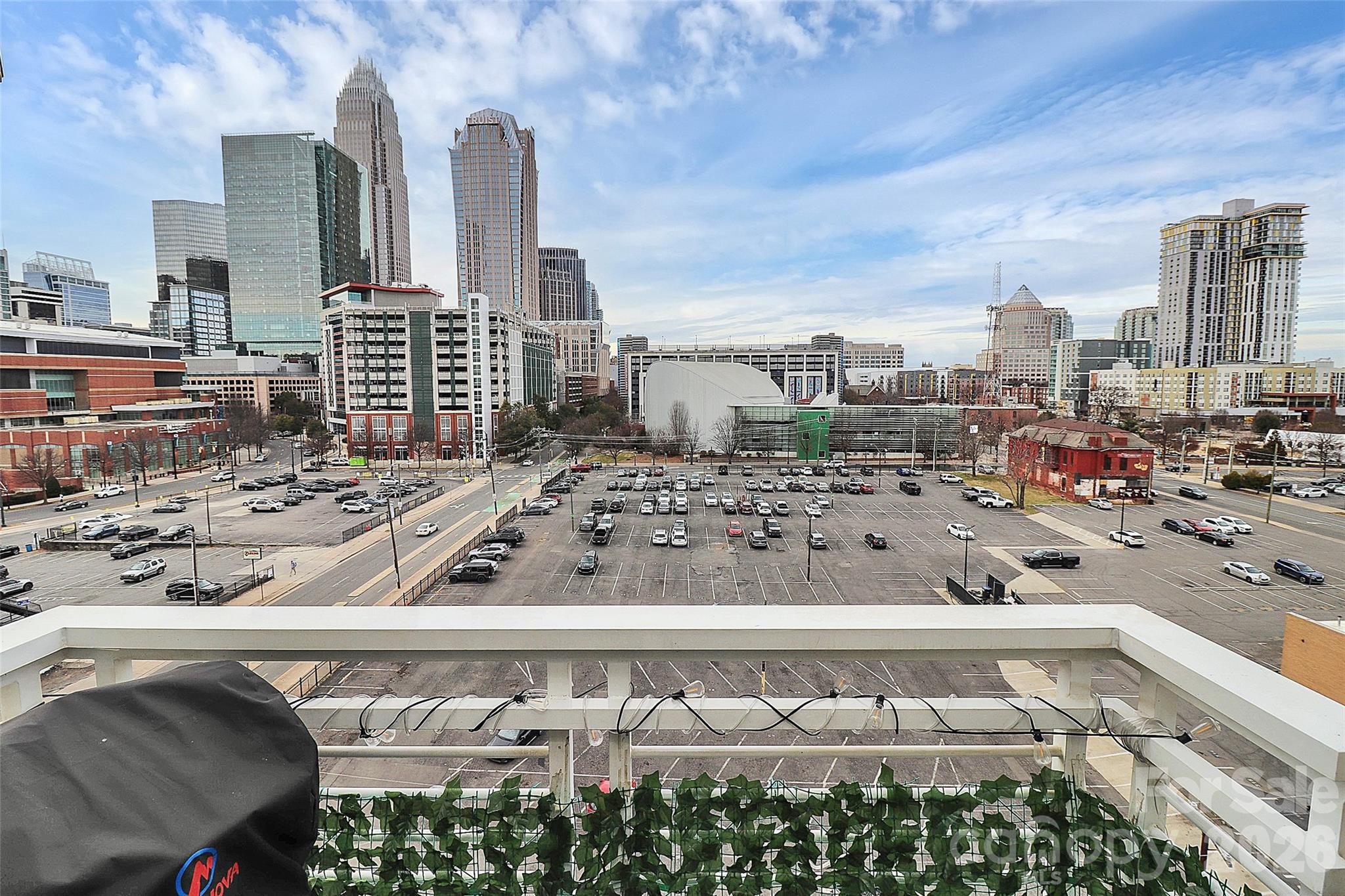 Courtside - Residential