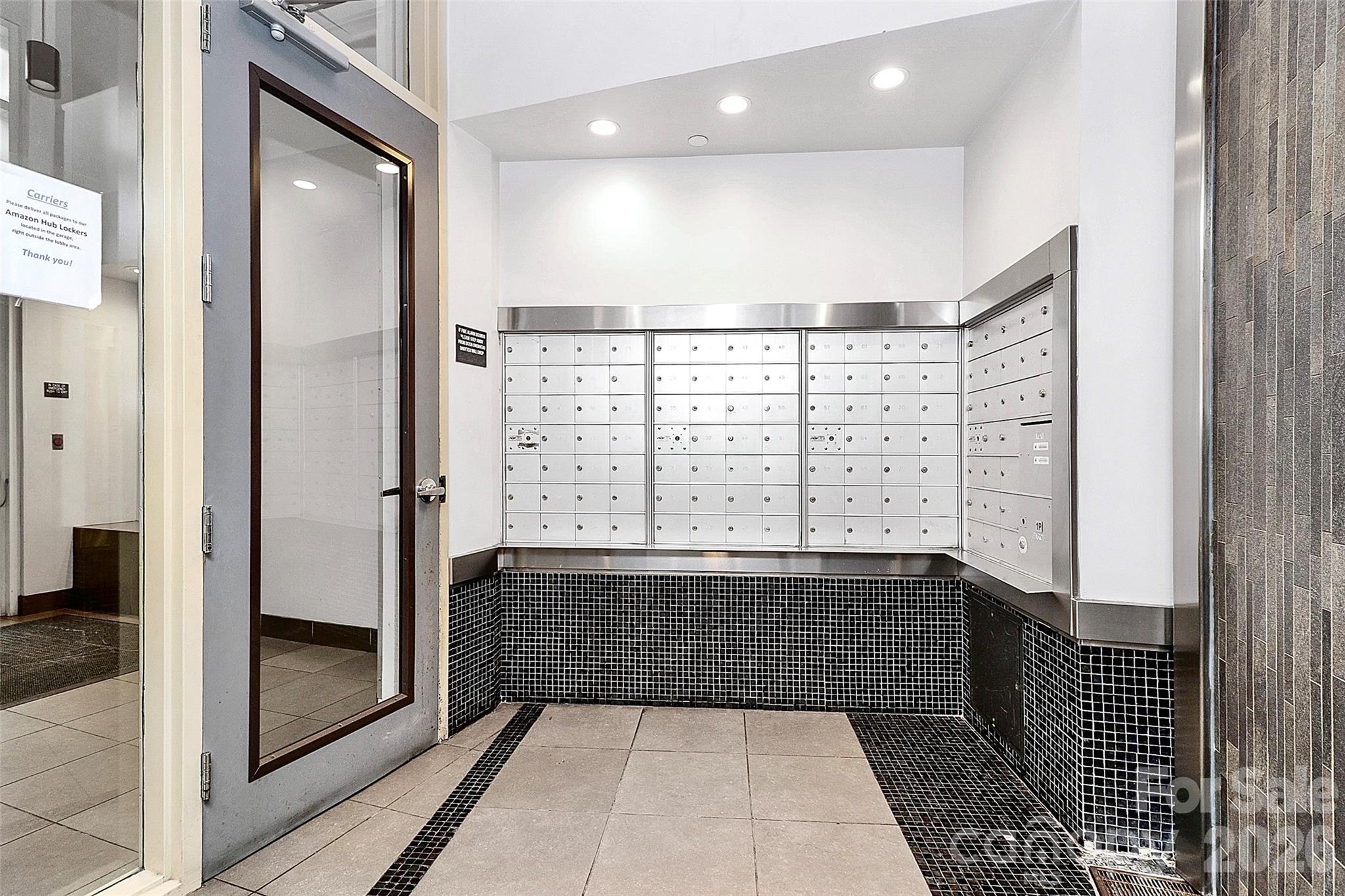 Courtside - Residential