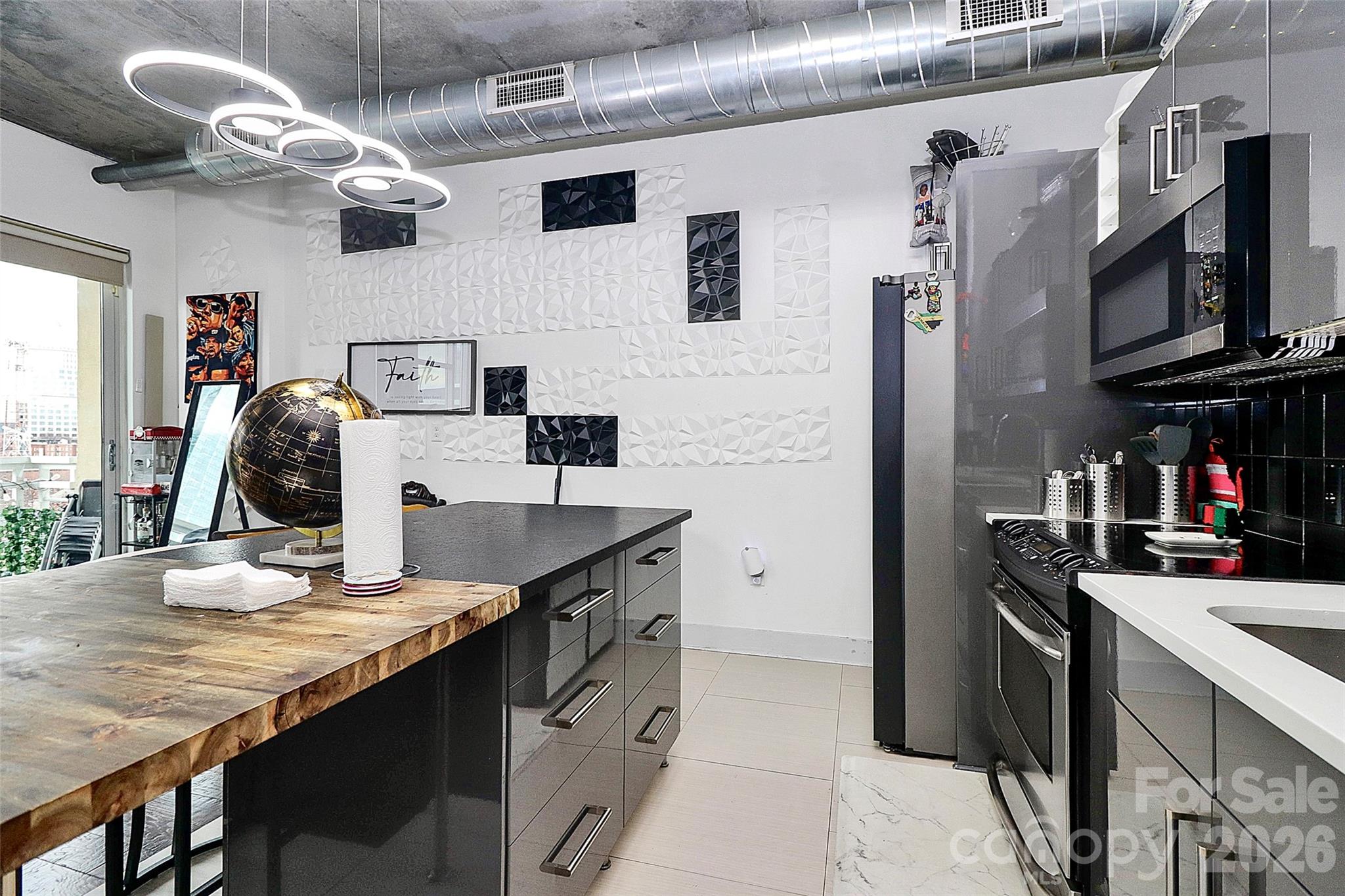 Courtside - Residential