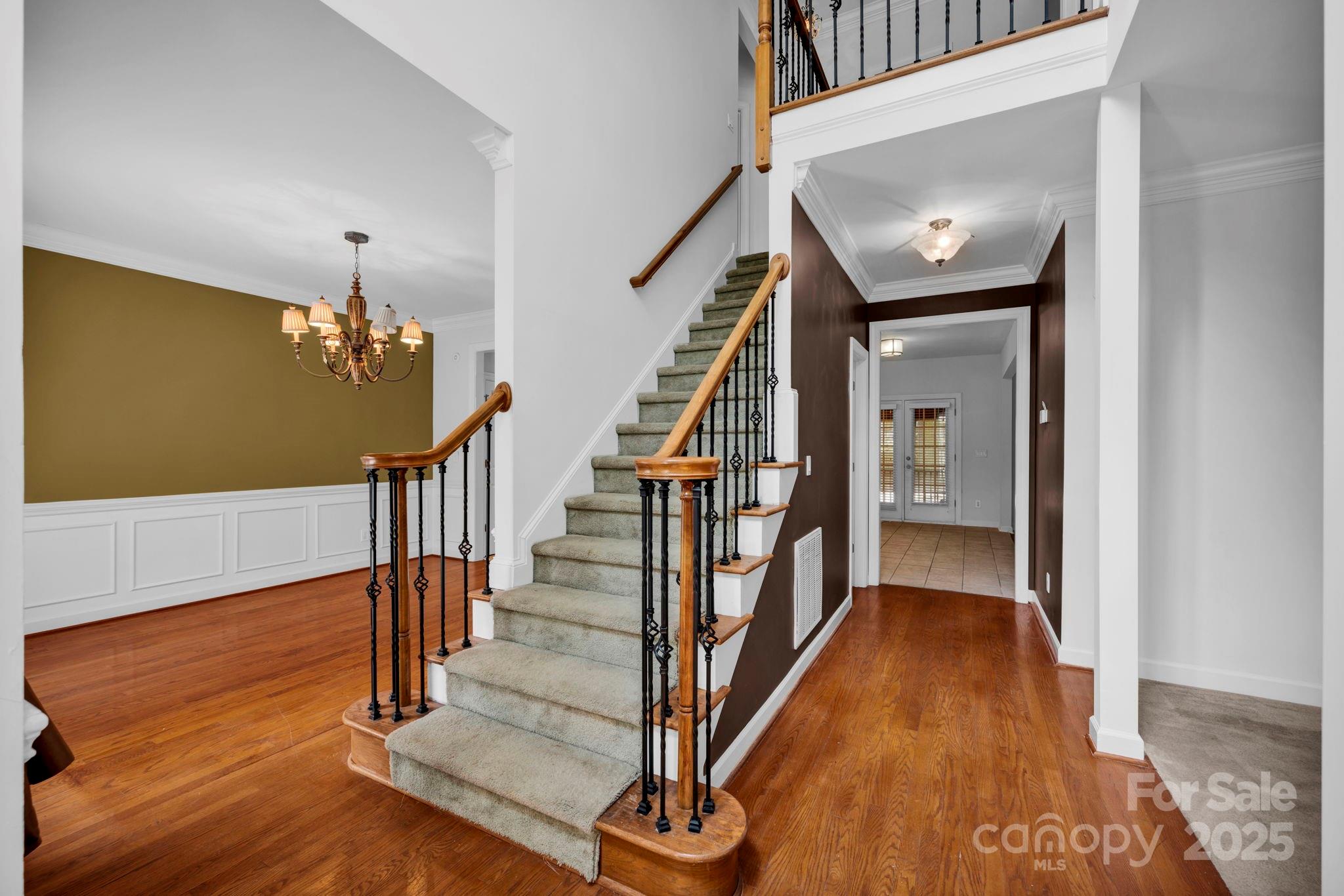 5138 Foxbriar Trail