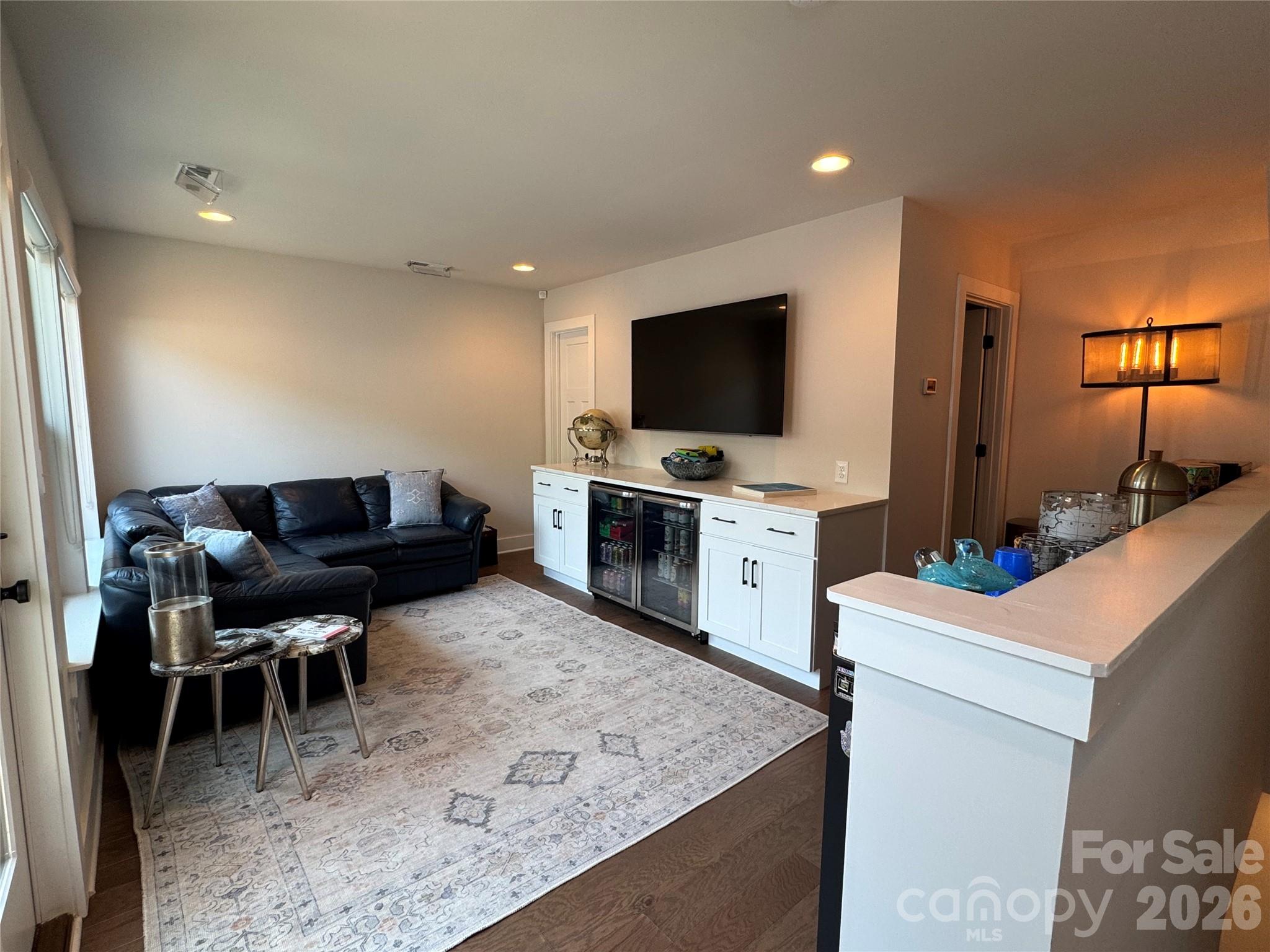 LOSO Terraces - Residential