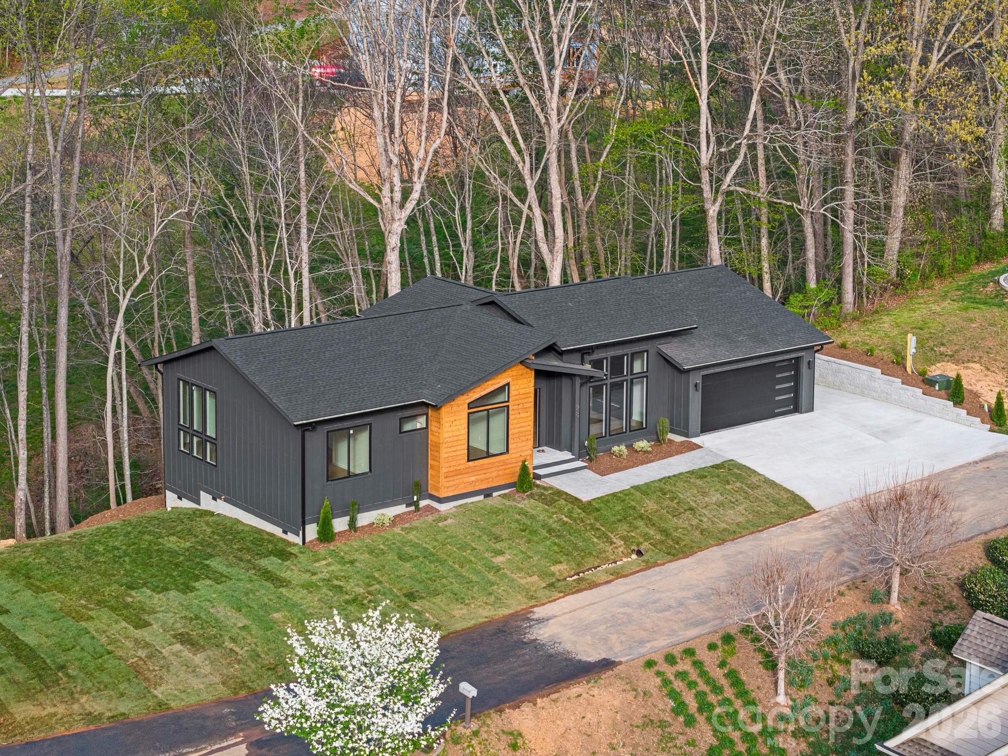 LINDON COVE CROSSING - Residential