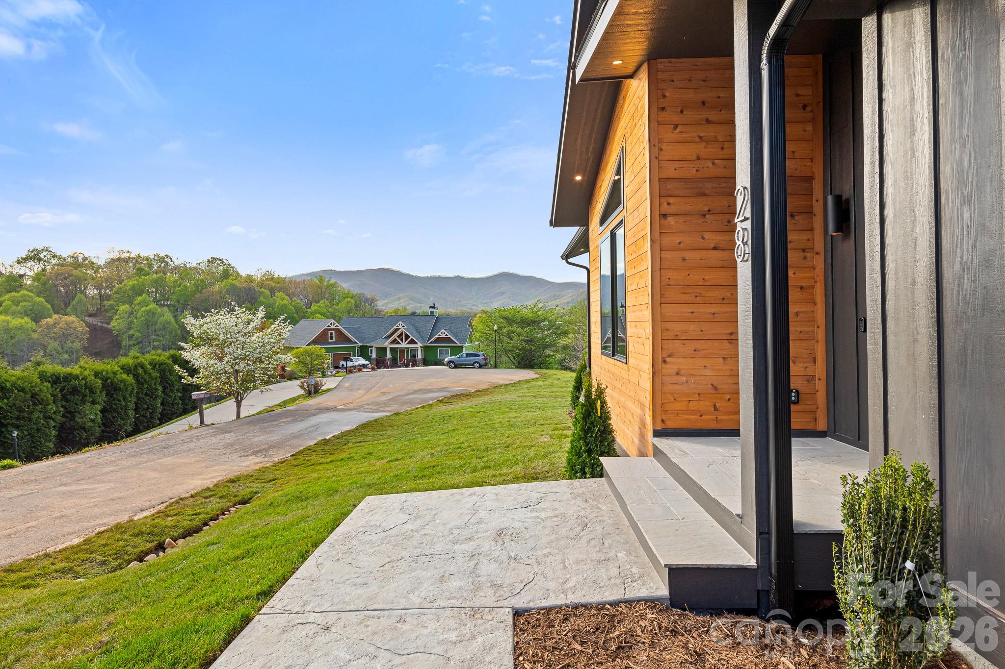 LINDON COVE CROSSING - Residential