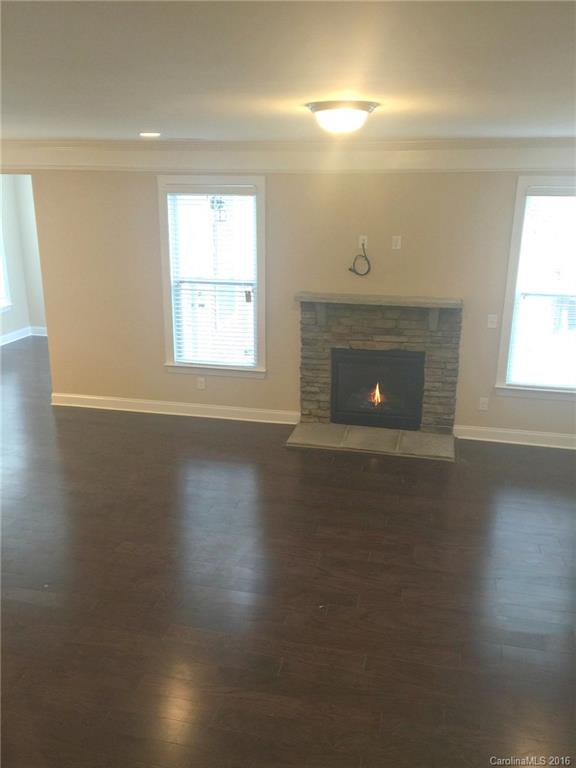 Lake Ridge - Residential