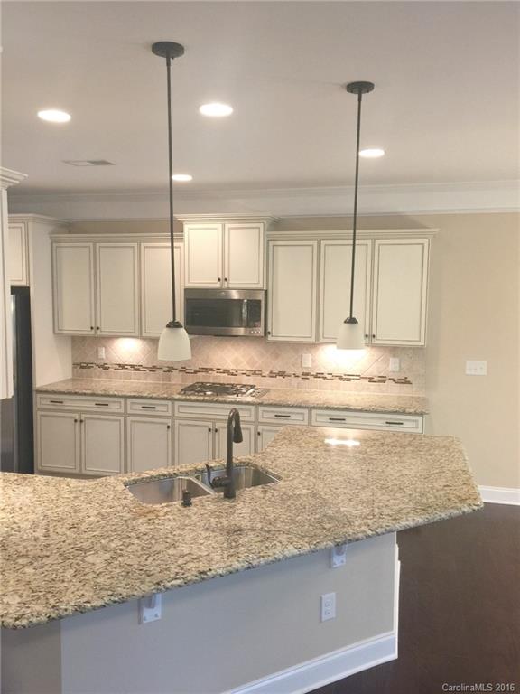 Lake Ridge - Residential