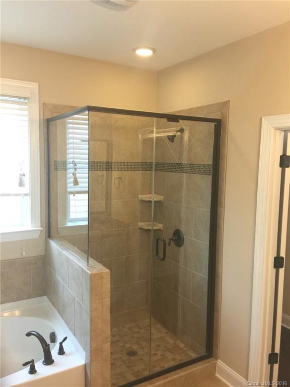 Lake Ridge - Residential