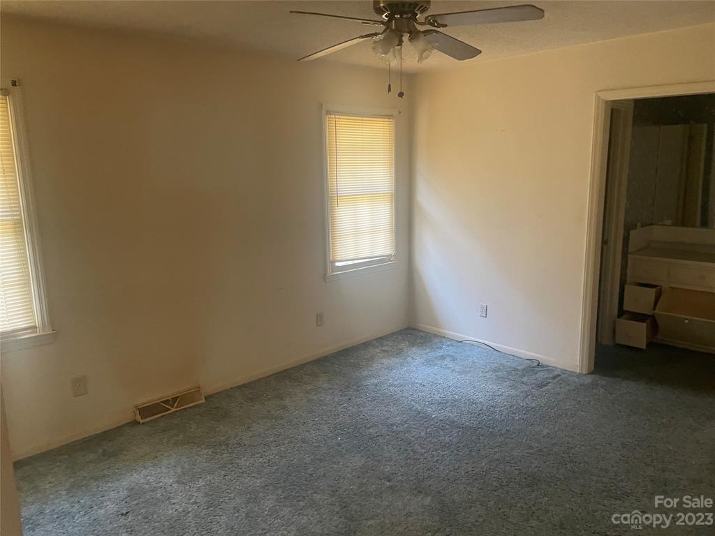 Woodland Hills - Residential