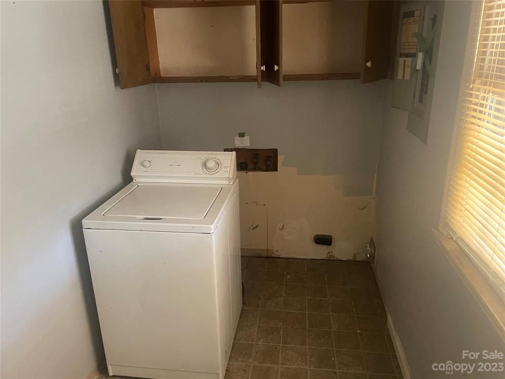 Woodland Hills - Residential