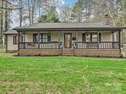 119 Dills Drive Dallas NC 28034