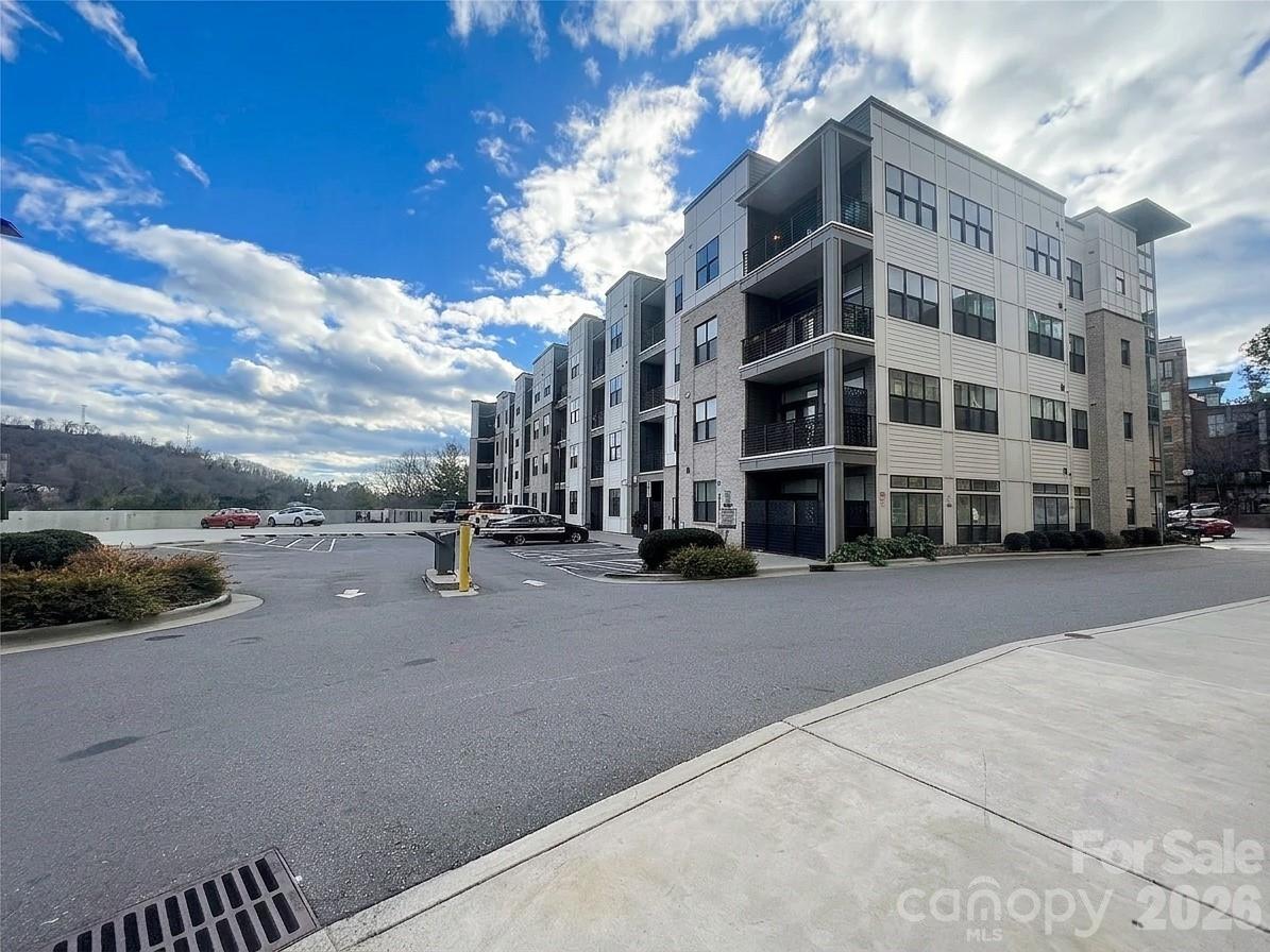 55 S Market Street 408