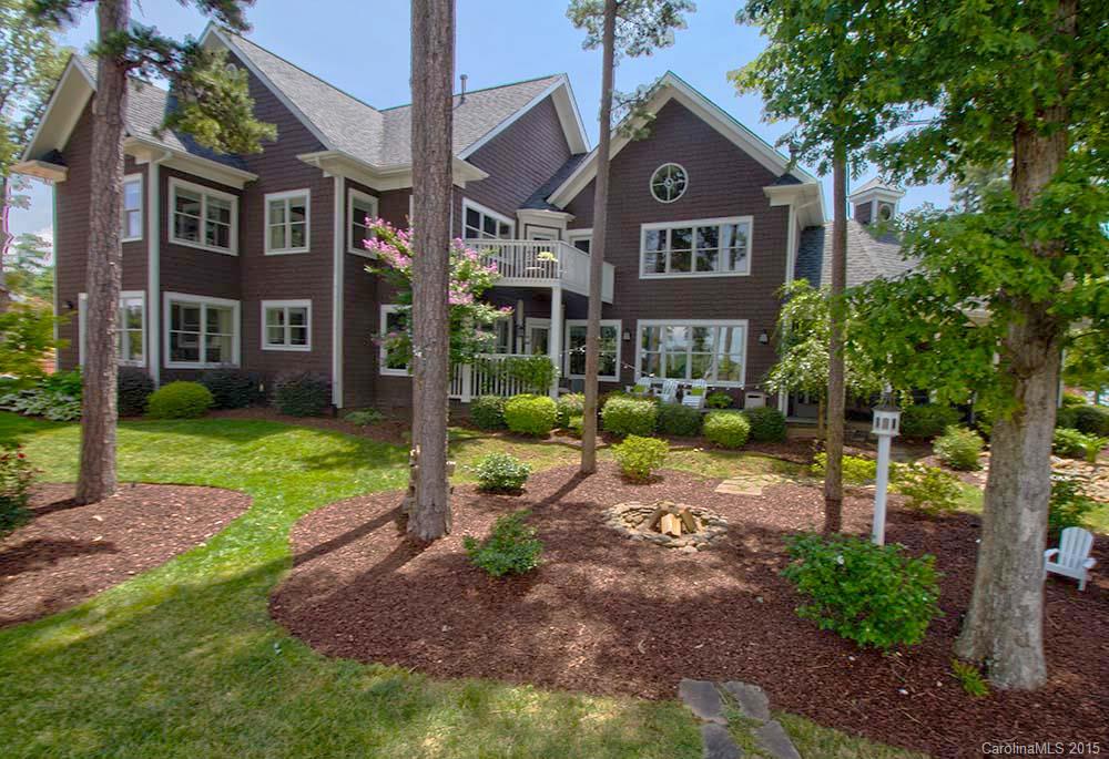 The Peninsula - Residential