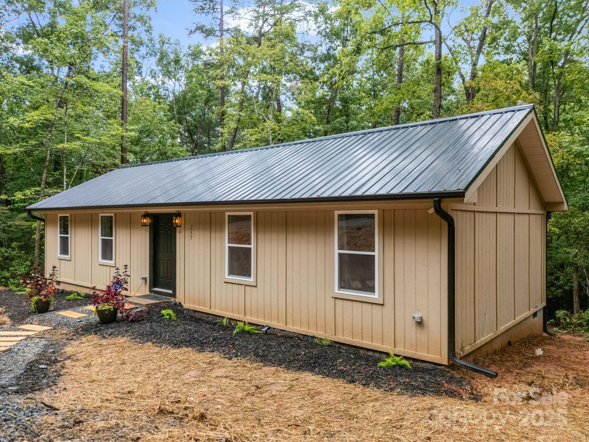 257 Roadrunner Circle
