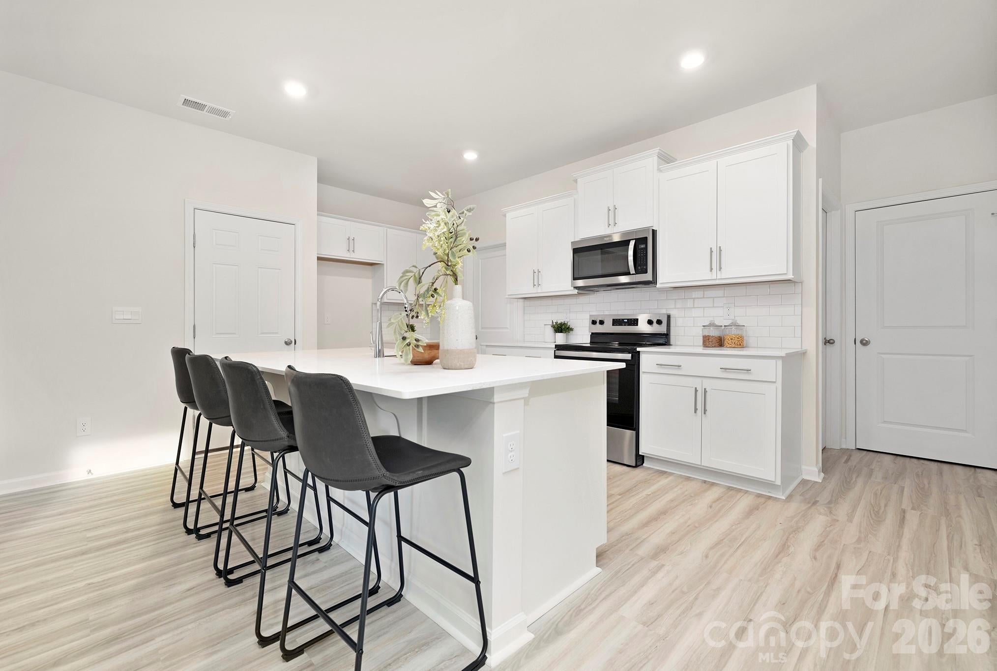 81 Laurel Pointe Drive