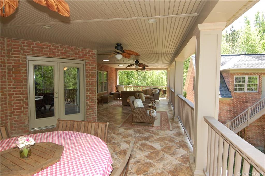 Tega Cay - Residential