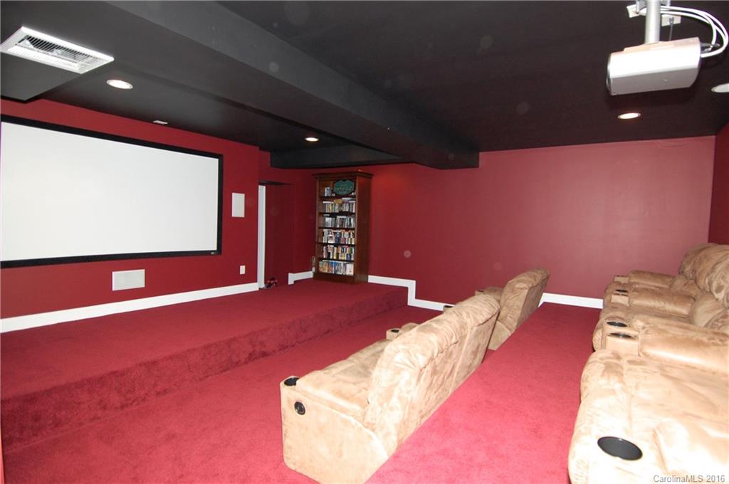 Tega Cay - Residential