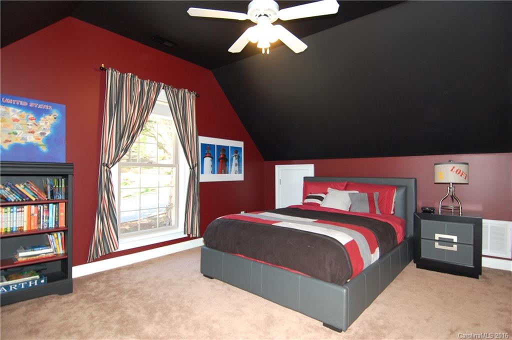 Tega Cay - Residential