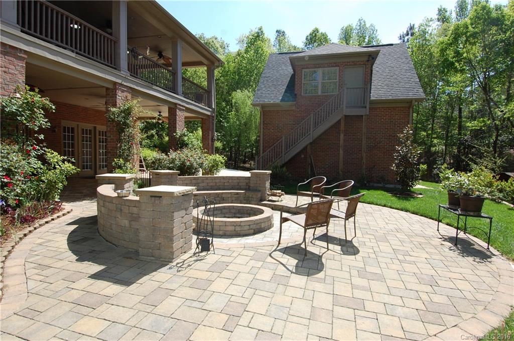 Tega Cay - Residential