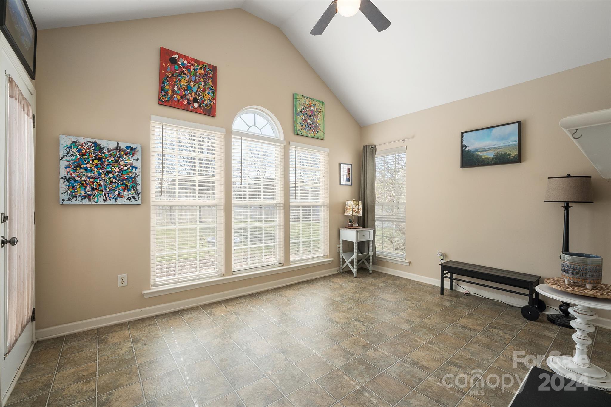 Gates At Waterside - Residential