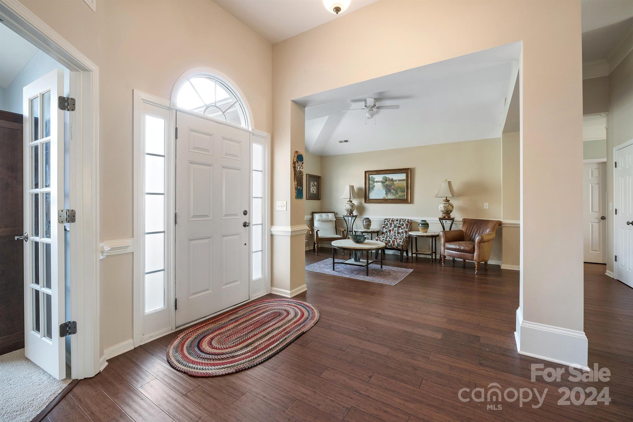 Gates At Waterside - Residential