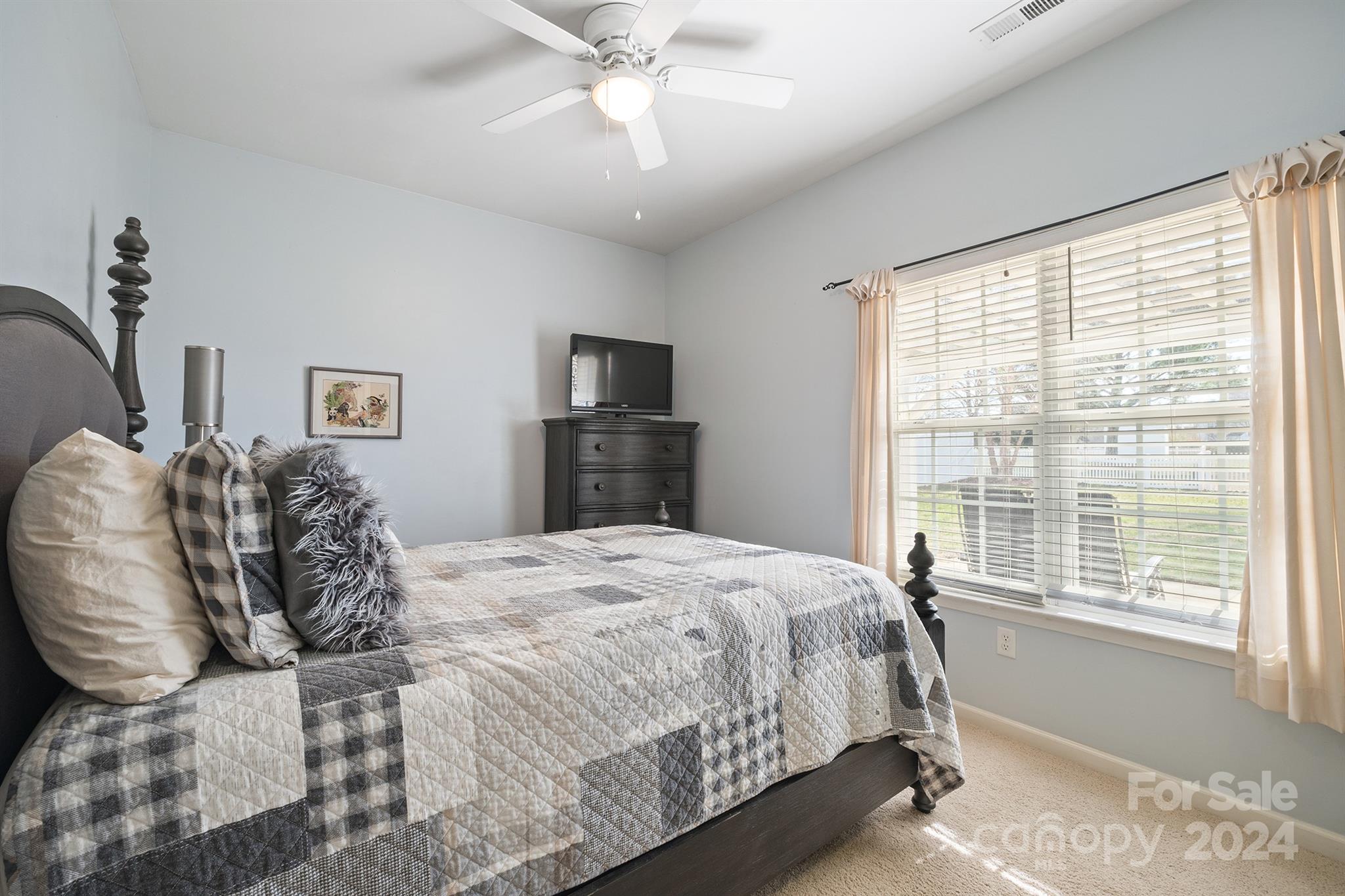 Gates At Waterside - Residential