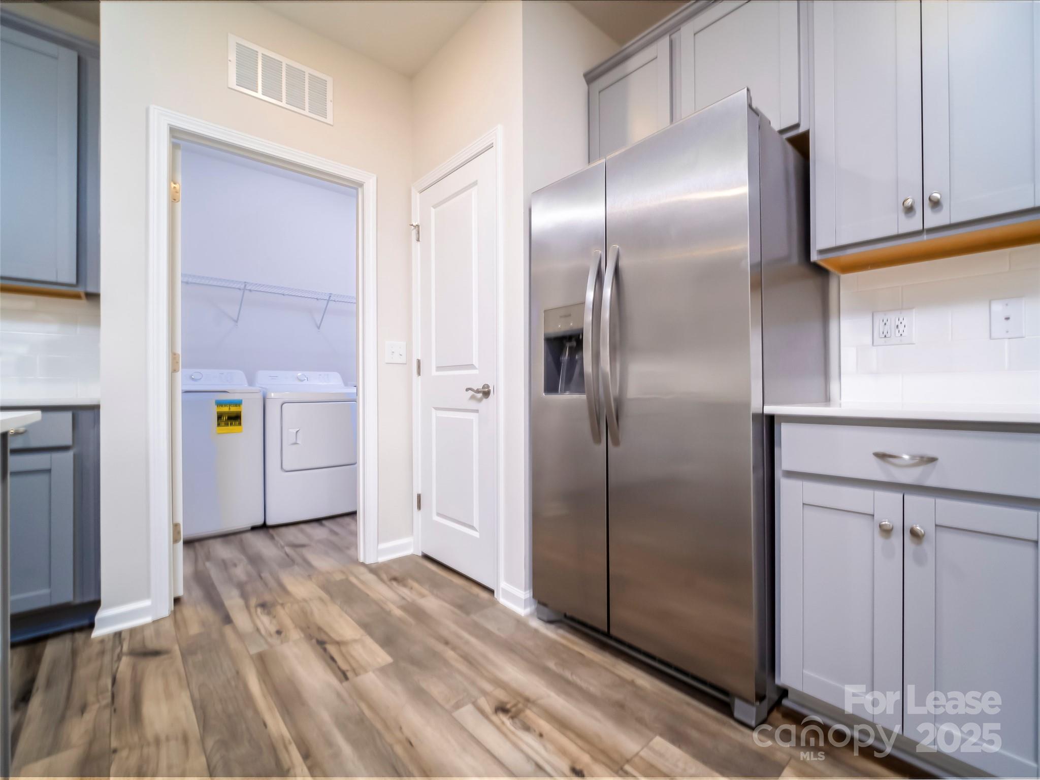 Redhawk - Residential Lease