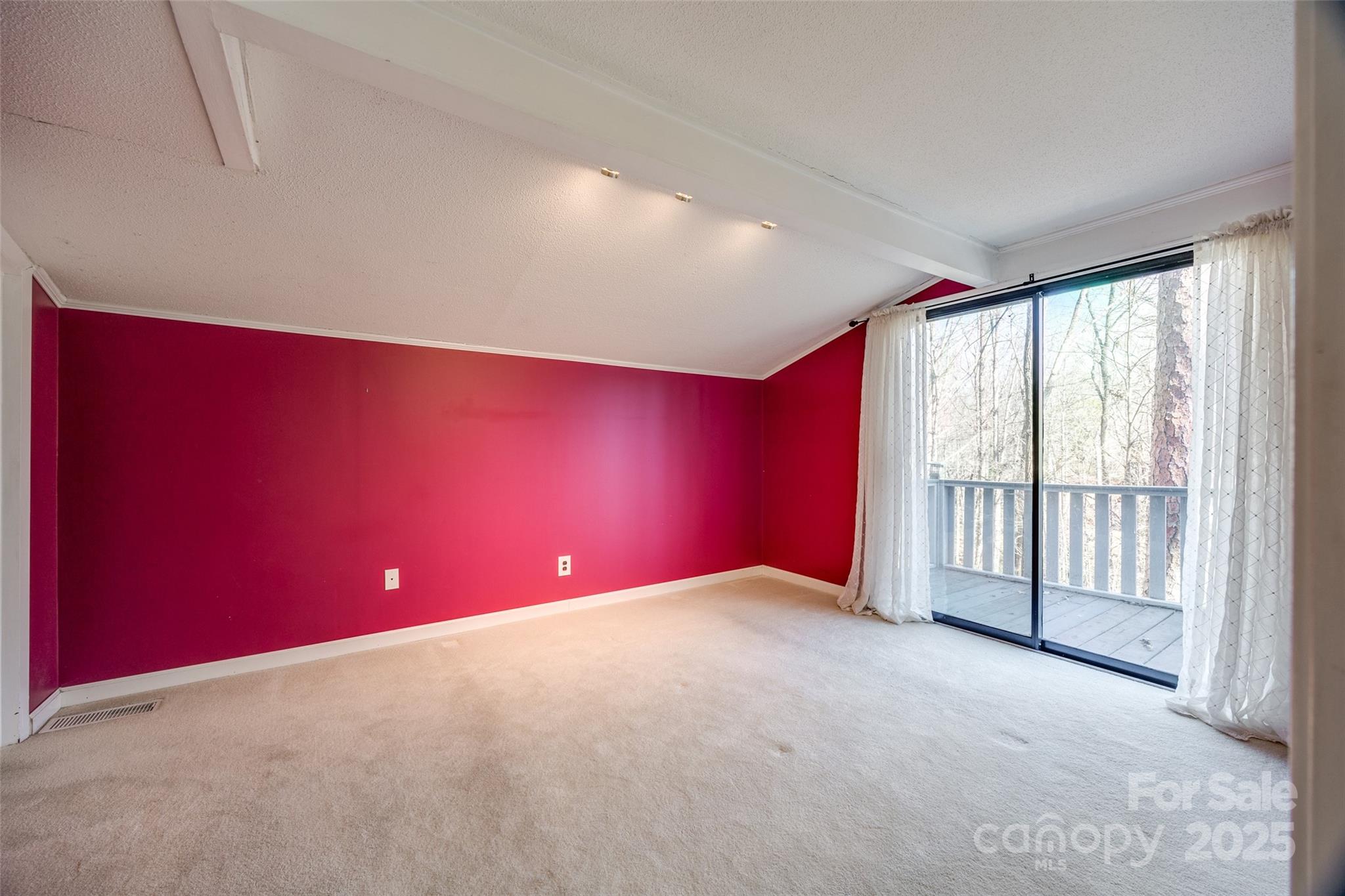 Tega Cay - Residential