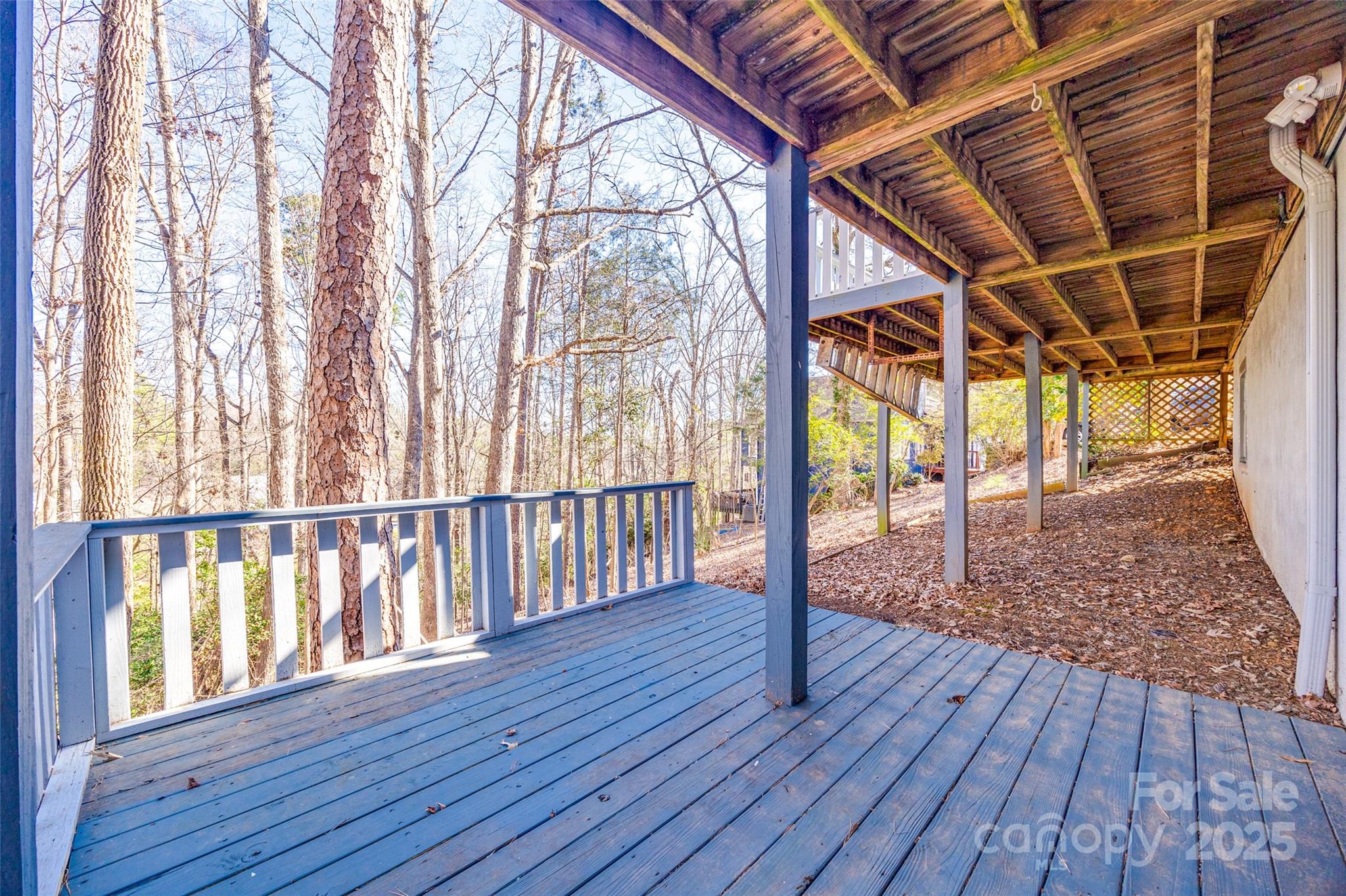 Tega Cay - Residential