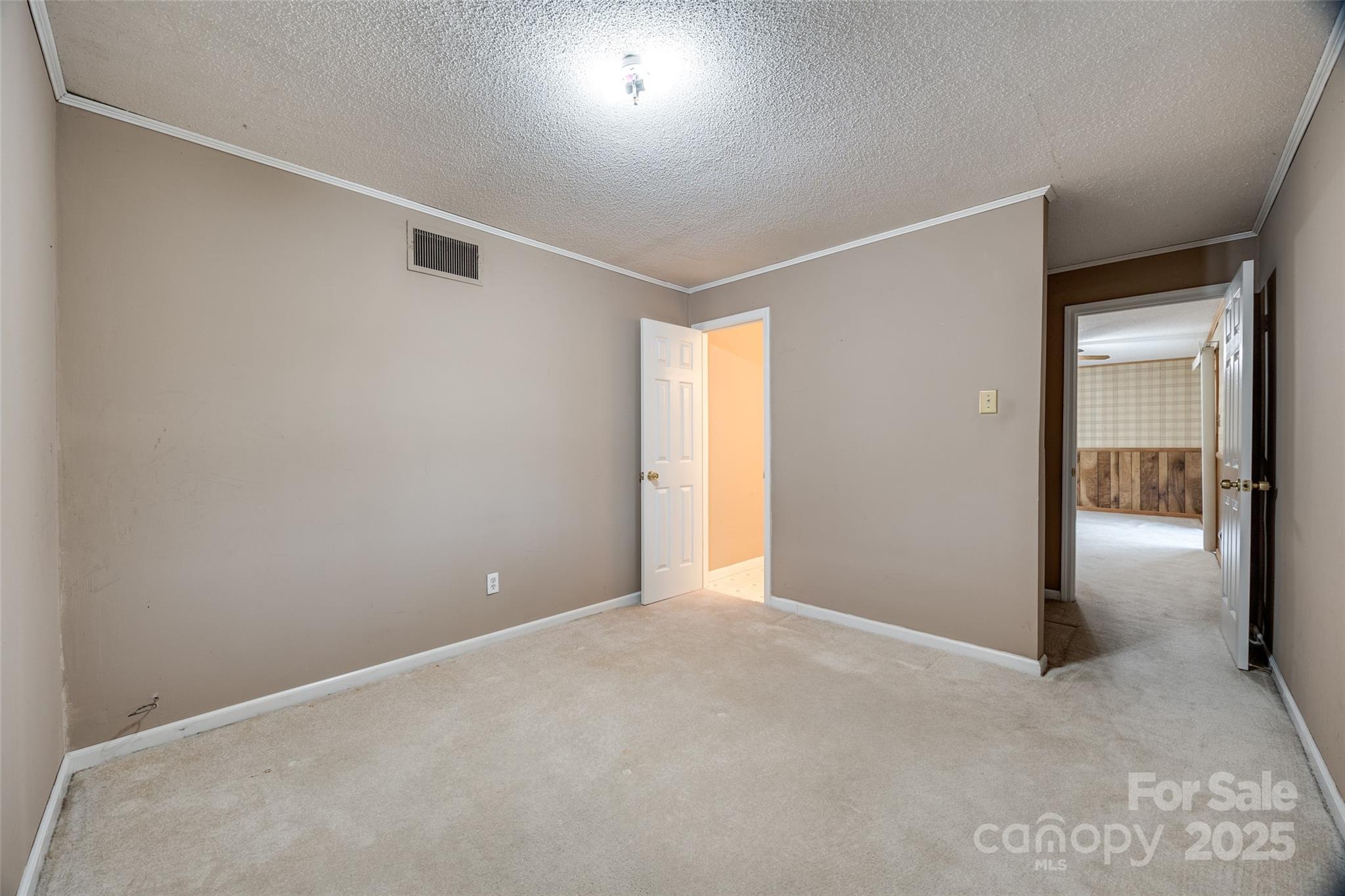 Tega Cay - Residential