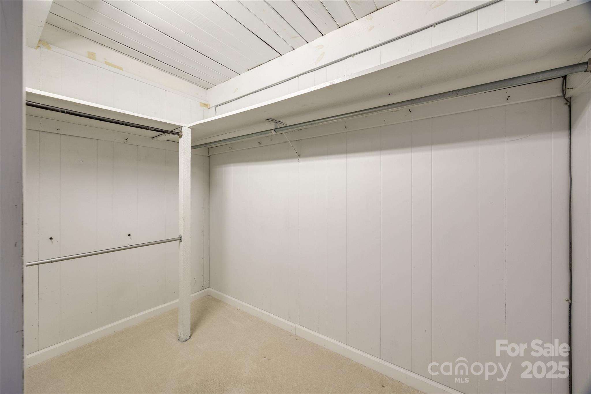 Tega Cay - Residential