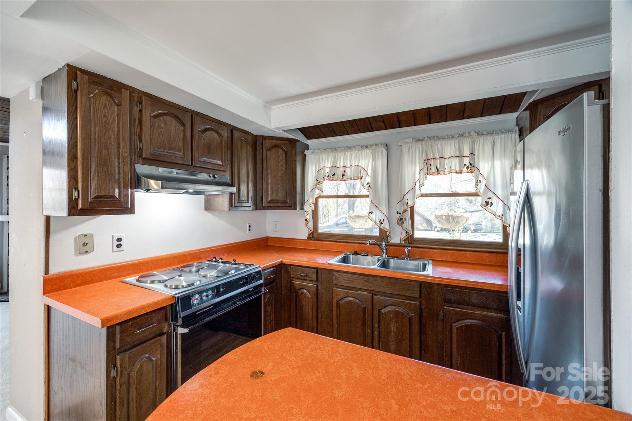 Tega Cay - Residential