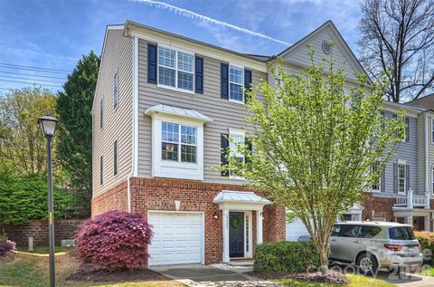 Photo of 5423 Dockery Drive, Charlotte, NC 28209 (MLS # 4352365)