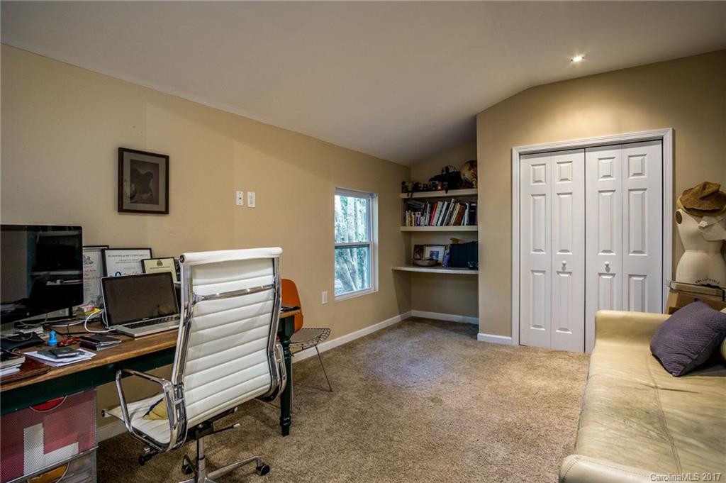 Tega Cay - Residential