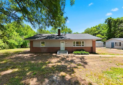 Photo of 1807 S Post Road, Shelby, NC 28152 (MLS # 4378807)