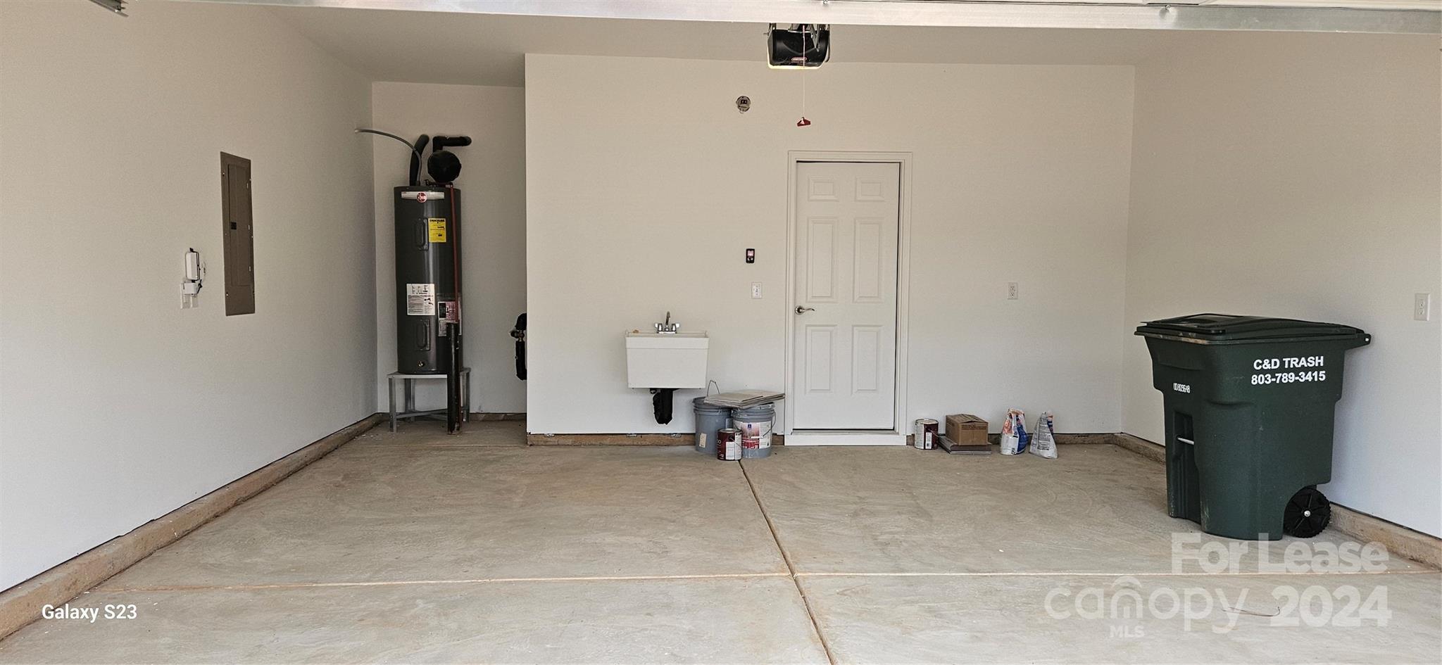 Edgewater - Residential Lease