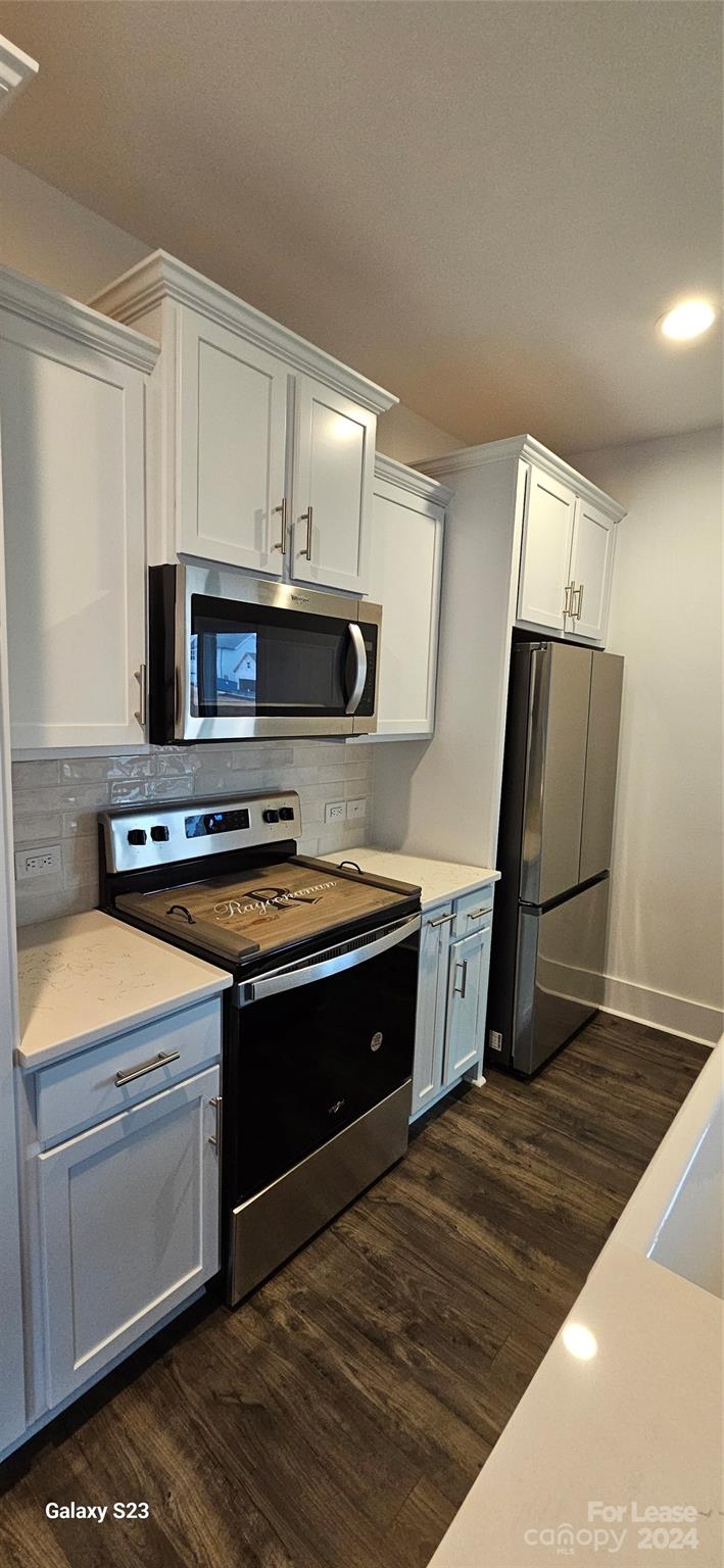 Edgewater - Residential Lease