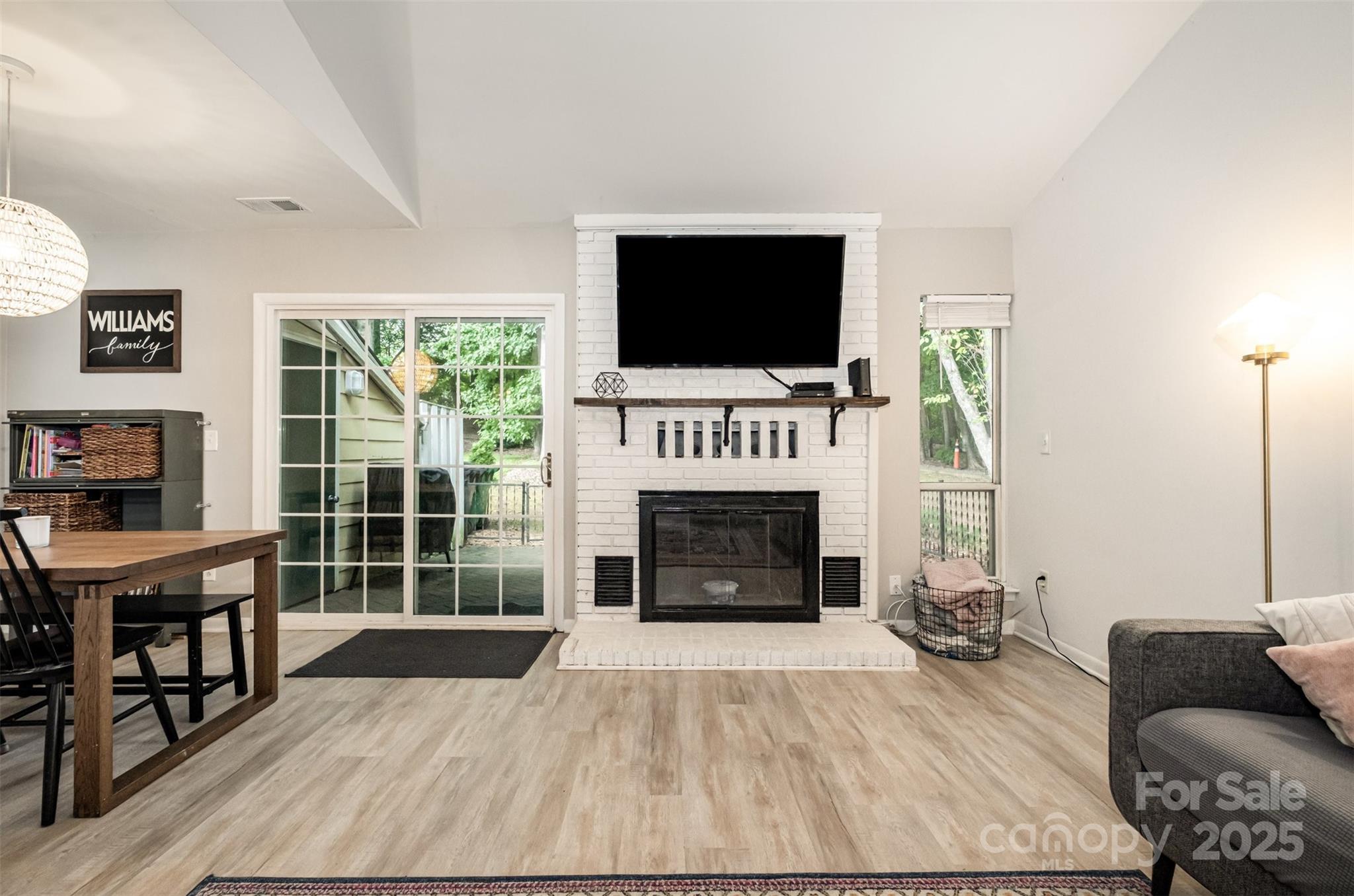 1047 Sardis Cove Drive