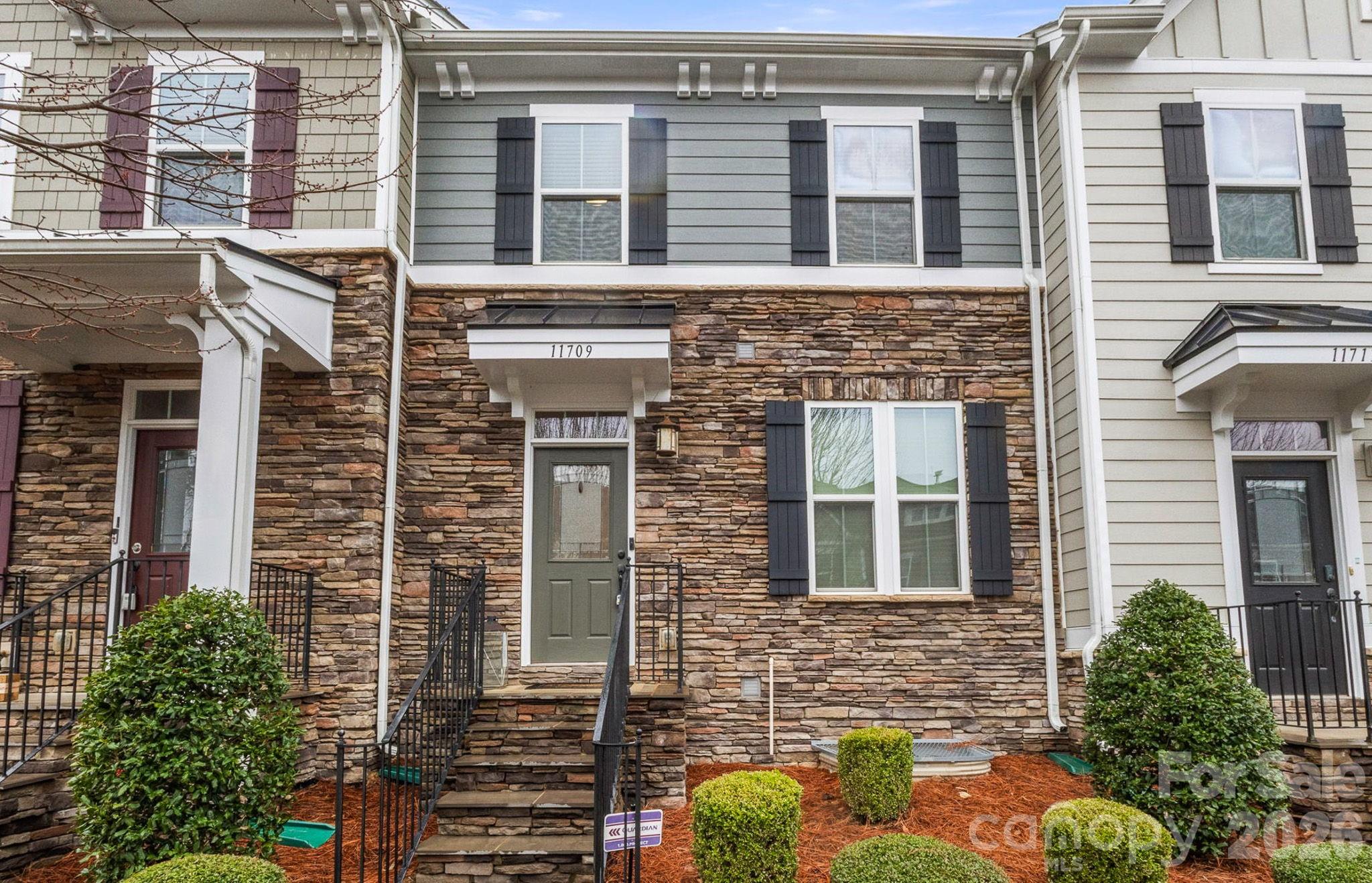 Bryton Square - Residential