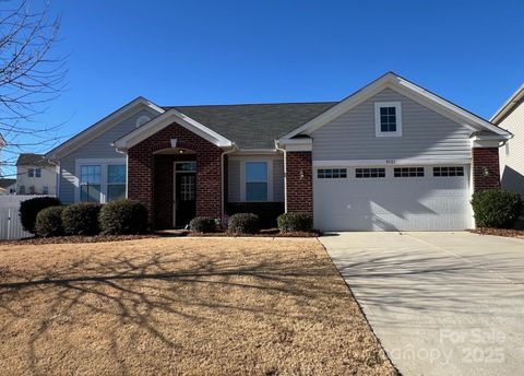 9521 Silverdale Lane Charlotte NC 28269