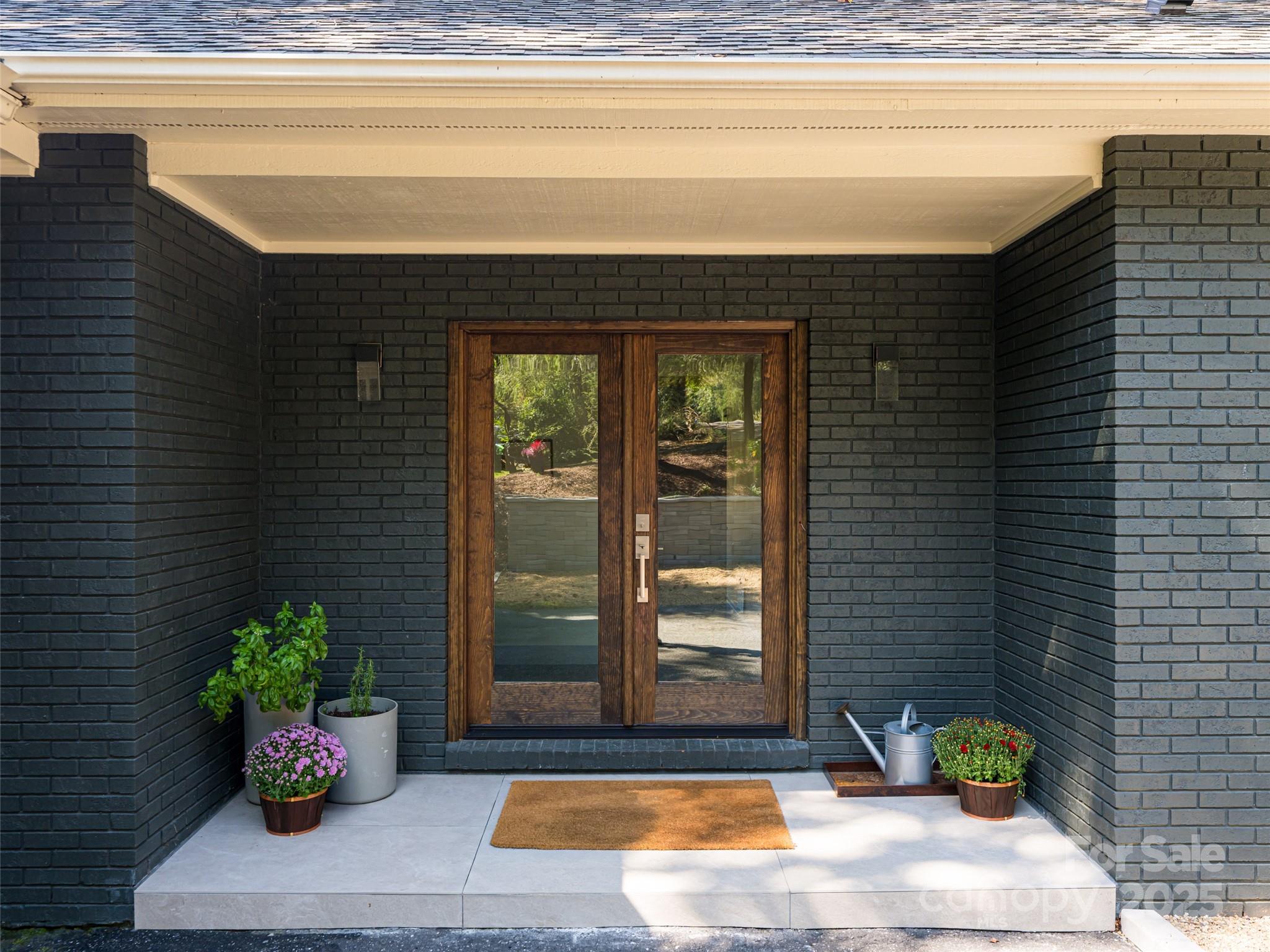 17 Beaverdam Court