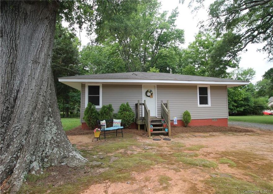 Adorable 2 bed/1 bath home just waiting for that special touch. This home boasts new siding, new windows, new roof, new HVAC, new carpet, fresh paint, updates in bathroom and much more!! Just minutes from downtown Rock Hill, shopping, dining and I-77. Seller will have stove installed with acceptable offer.