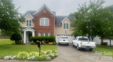 Photo of 411 Shoreham Lane, Fort Mill, SC 29715 (MLS # 4385849)
