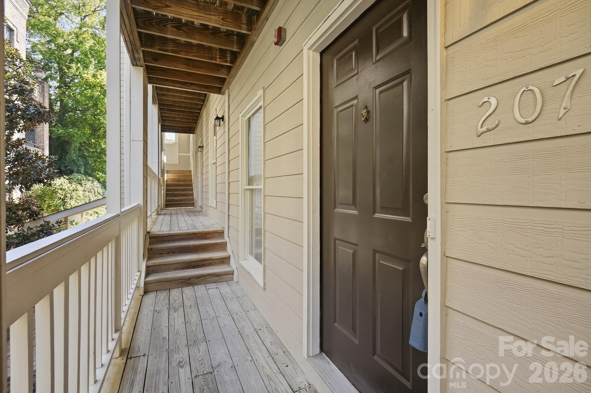 301 Queens Road 207