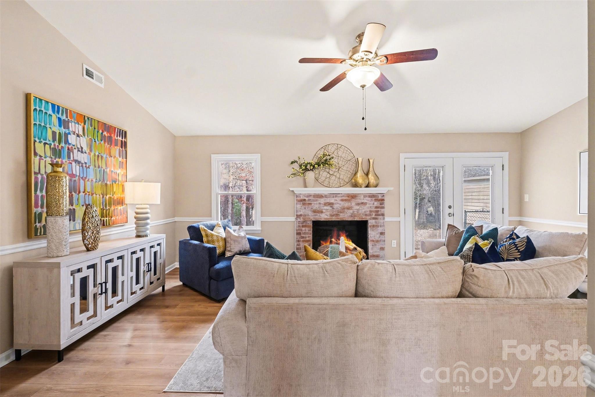 Settlers Landing - Residential