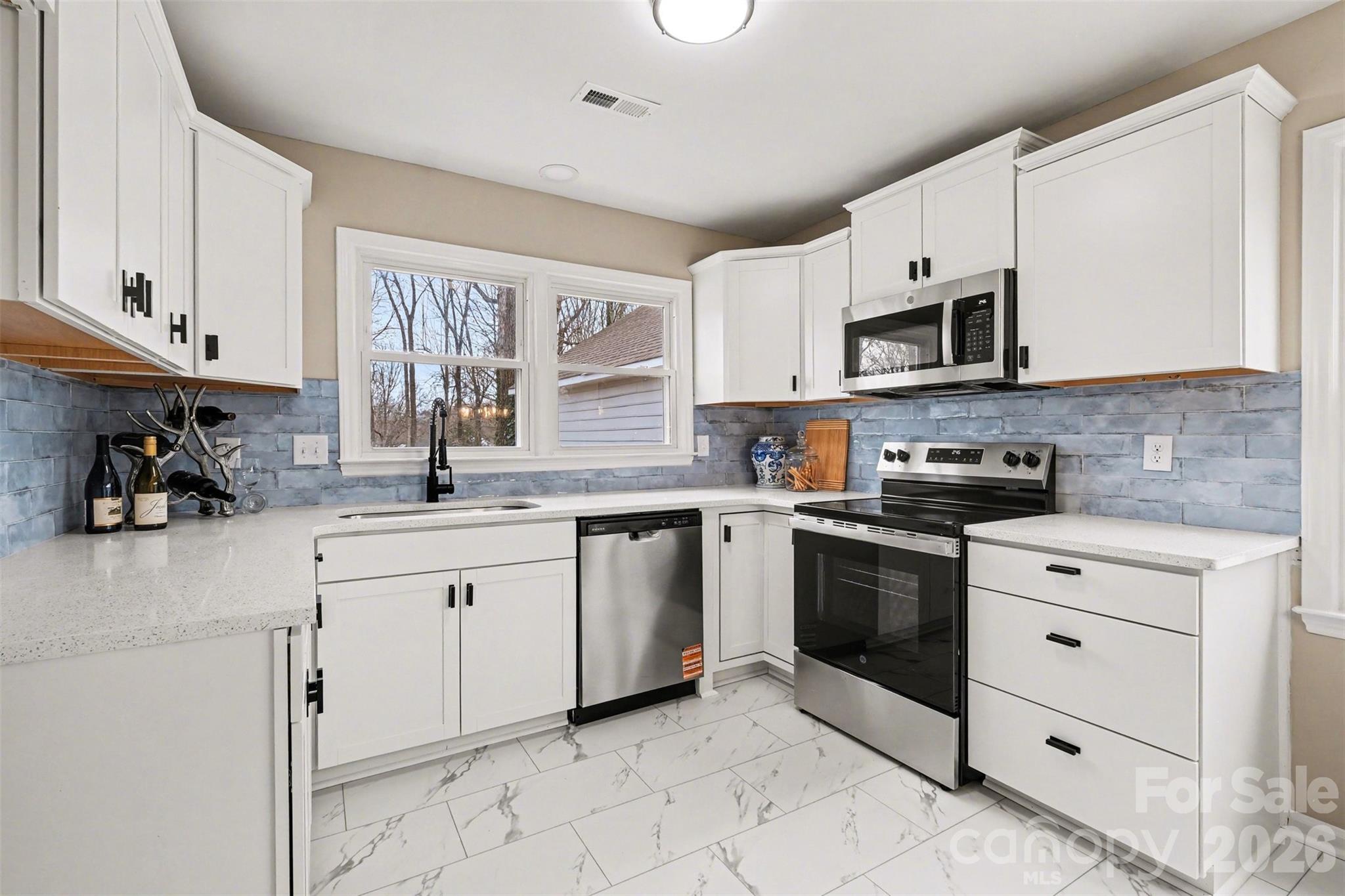 Settlers Landing - Residential