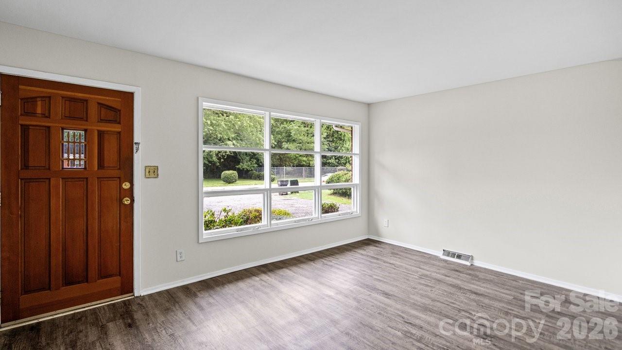 634 Kentbrook Drive